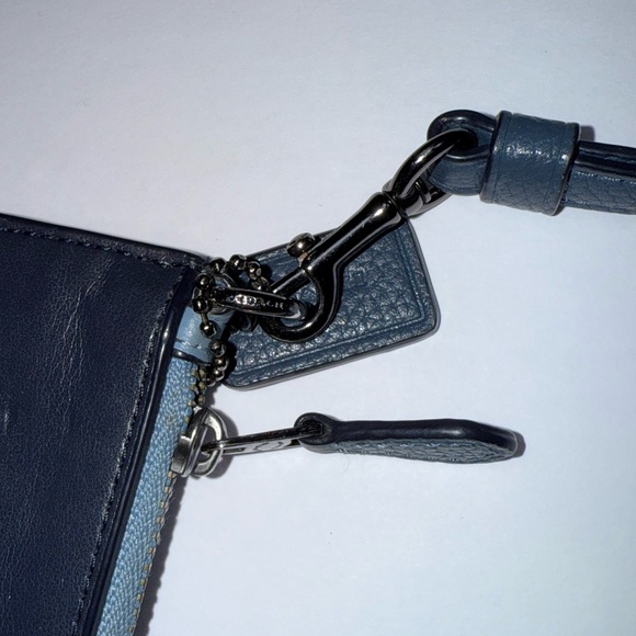 Coach Sky Blue Leather Wristlet - Picture 5 of 10